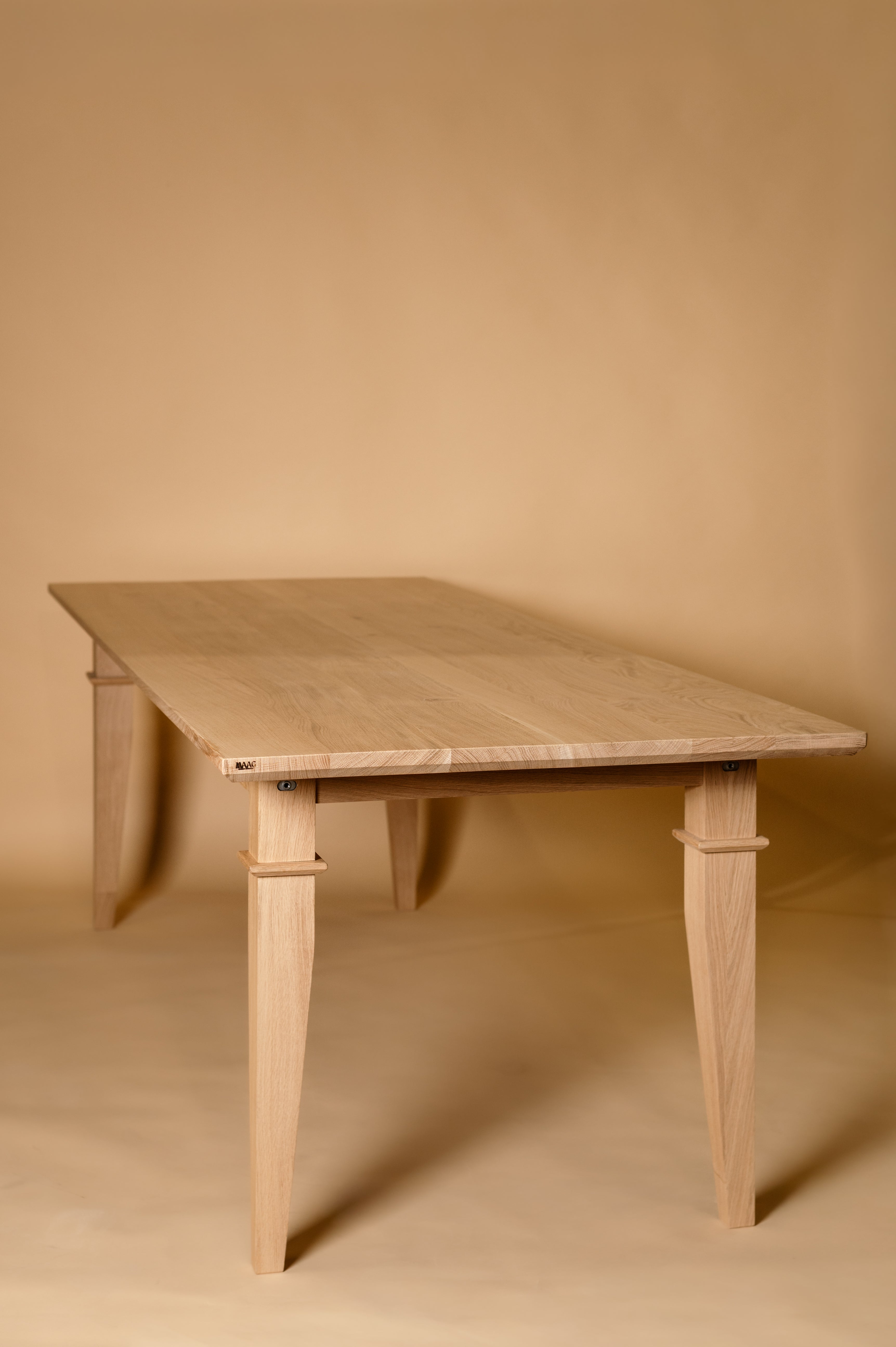 Table CORALINE